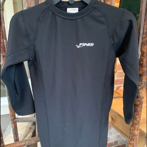 Finis thermal long-sleeve swim shirt